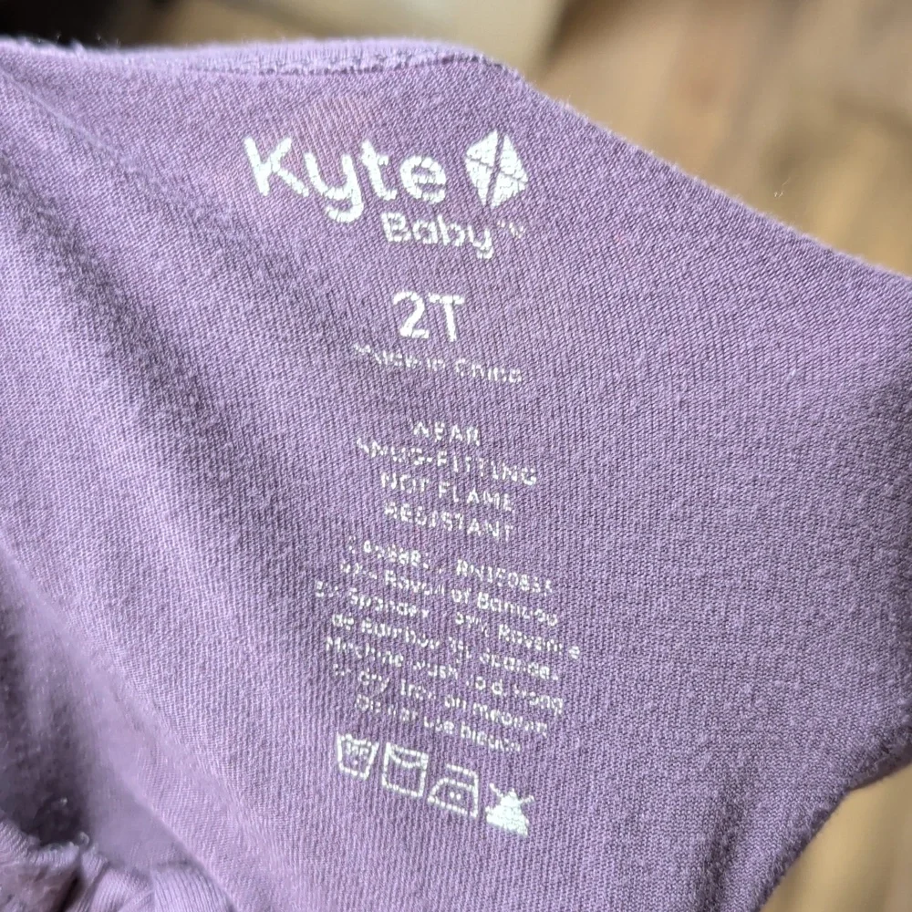 Kyte Baby Zipper Romper Size 2T